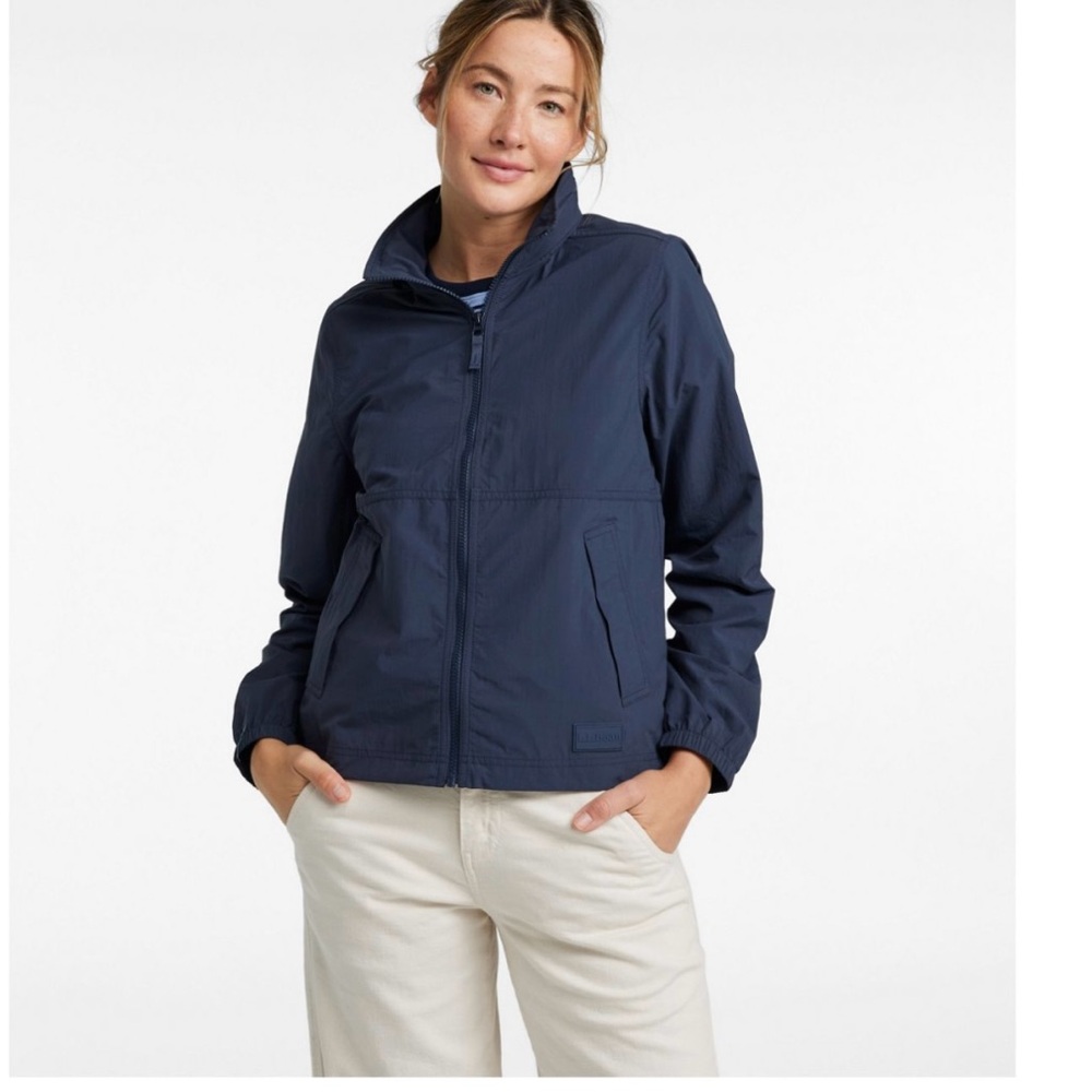 L.L Bean Windbreaker Women’s Size Large Carbon Navy Water Resistant & Windproof